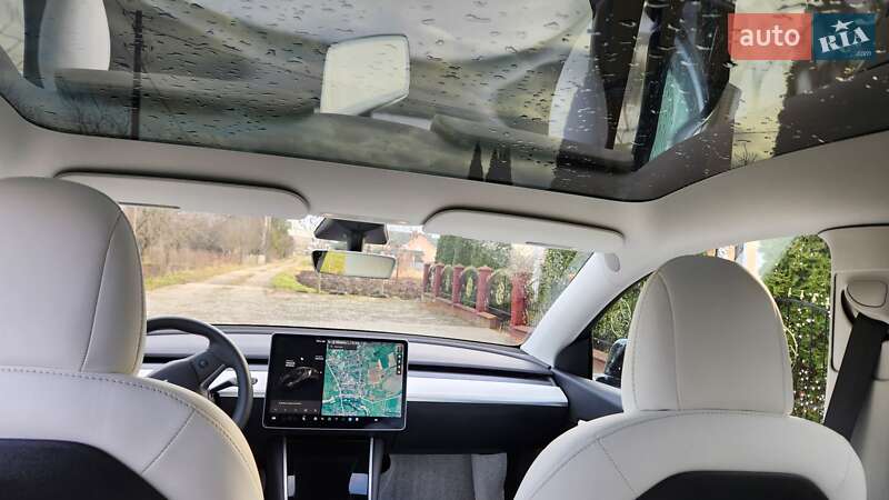 Позашляховик / Кросовер Tesla Model Y 2020 в Львові