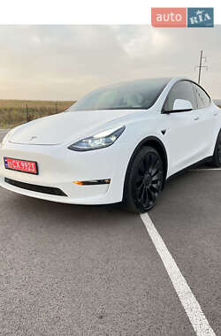 Tesla Model Y 2022