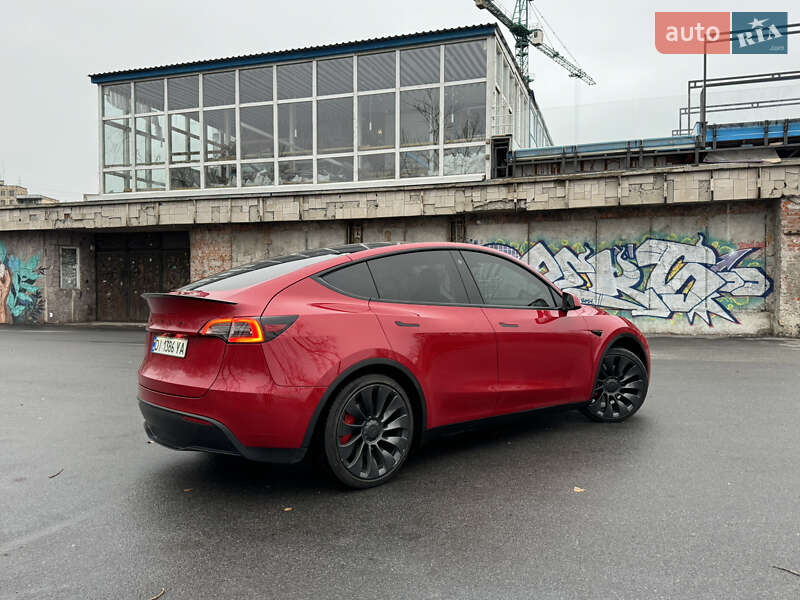Позашляховик / Кросовер Tesla Model Y 2022 в Дніпрі