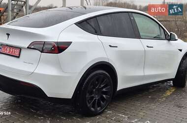 Внедорожник / Кроссовер Tesla Model Y 2023 в Львове