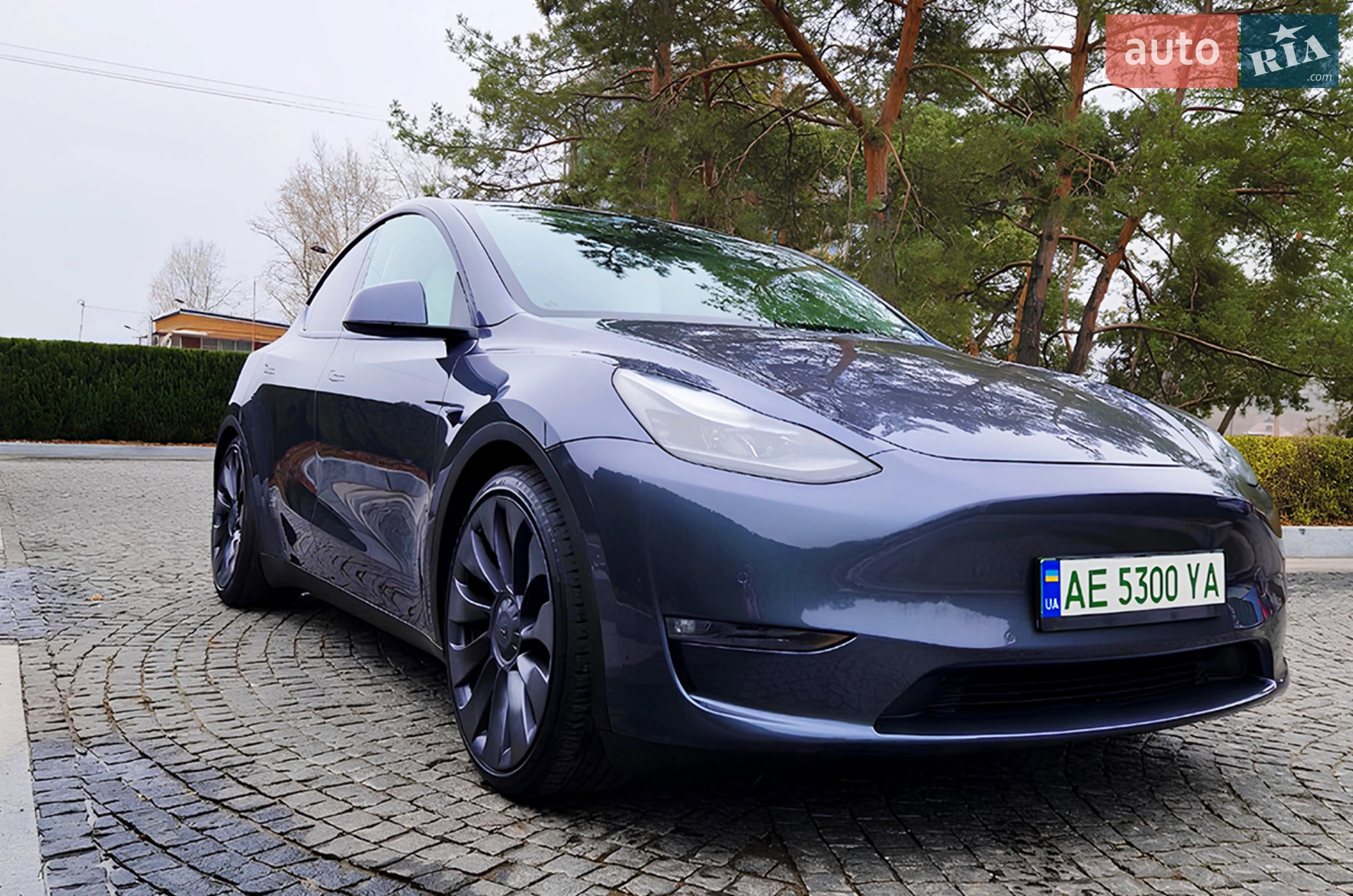 2022 Tesla Model Y - мініатюра 3