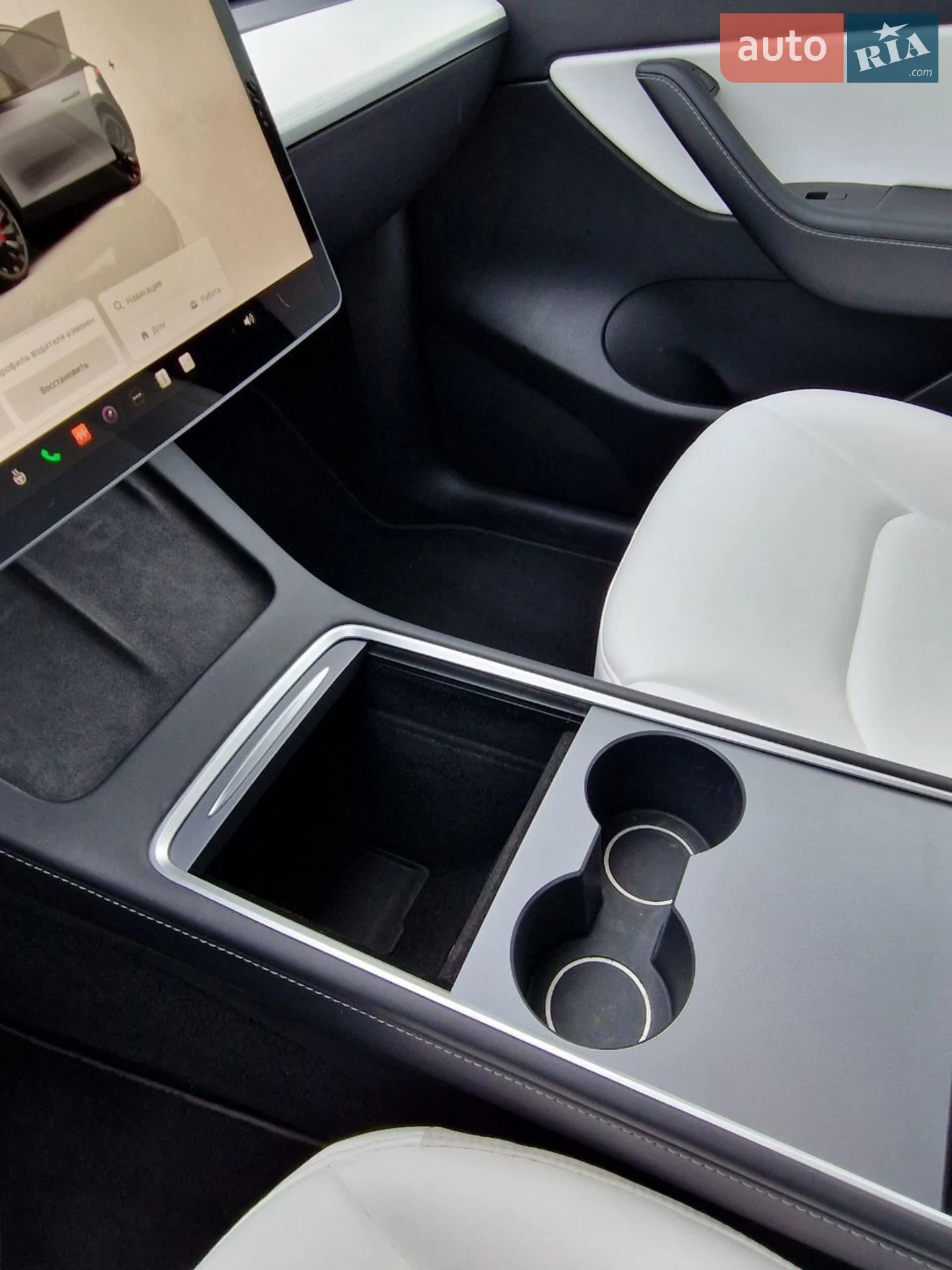 2022 Tesla Model Y - мініатюра 28