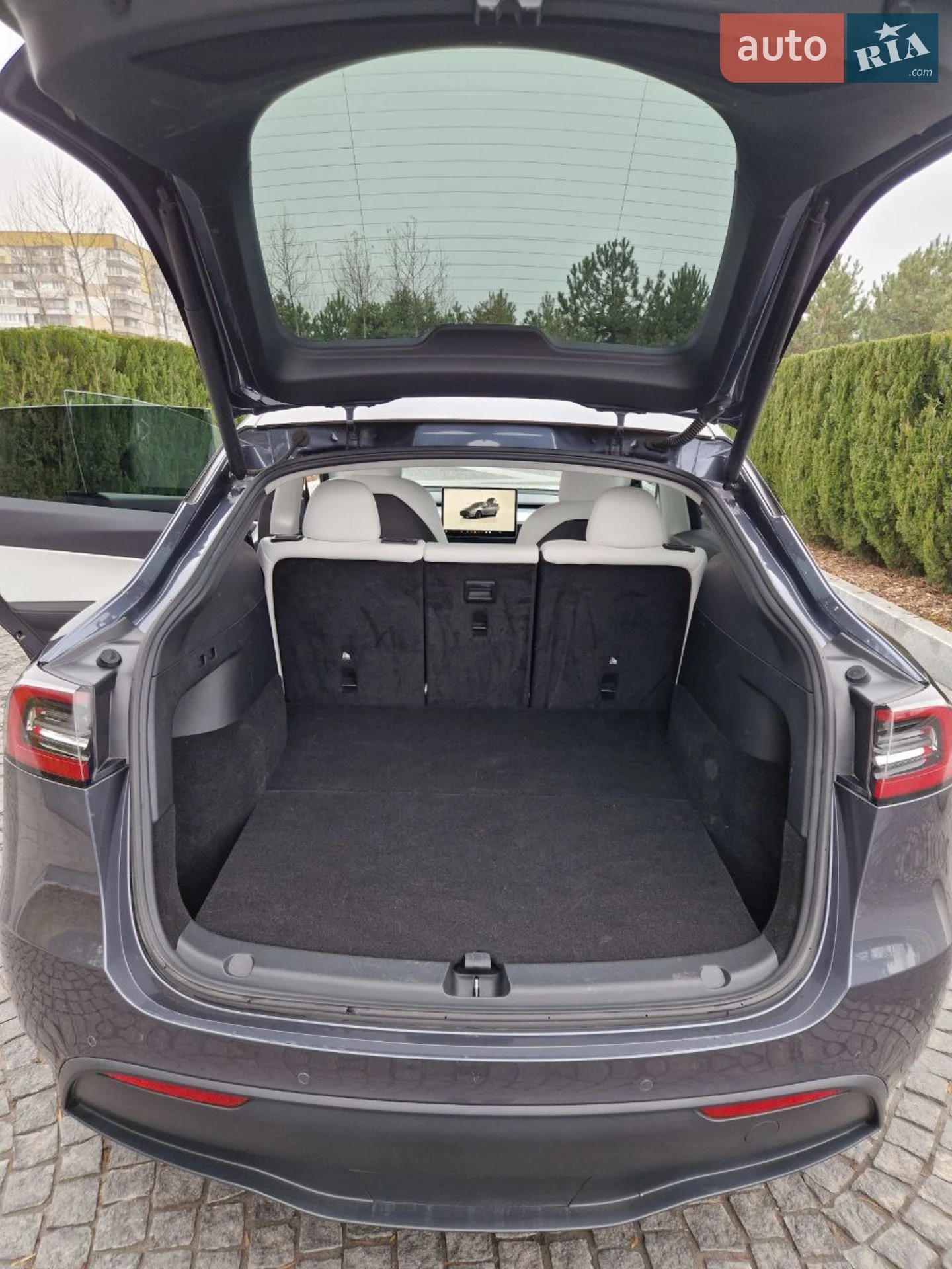 2022 Tesla Model Y - мініатюра 27