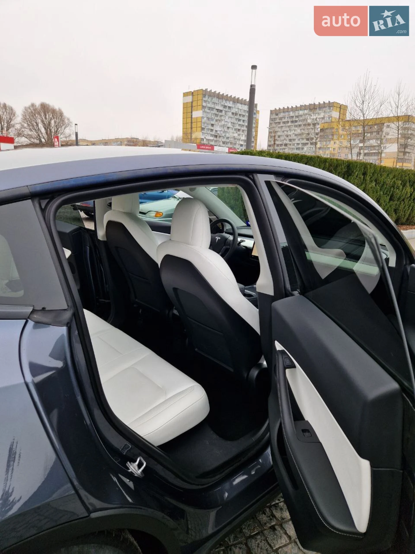 2022 Tesla Model Y - мініатюра 31