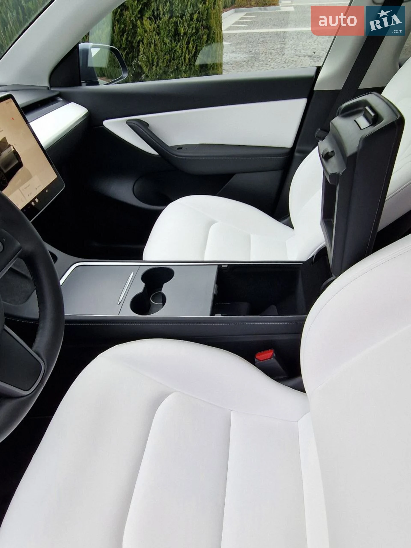 2022 Tesla Model Y - мініатюра 35