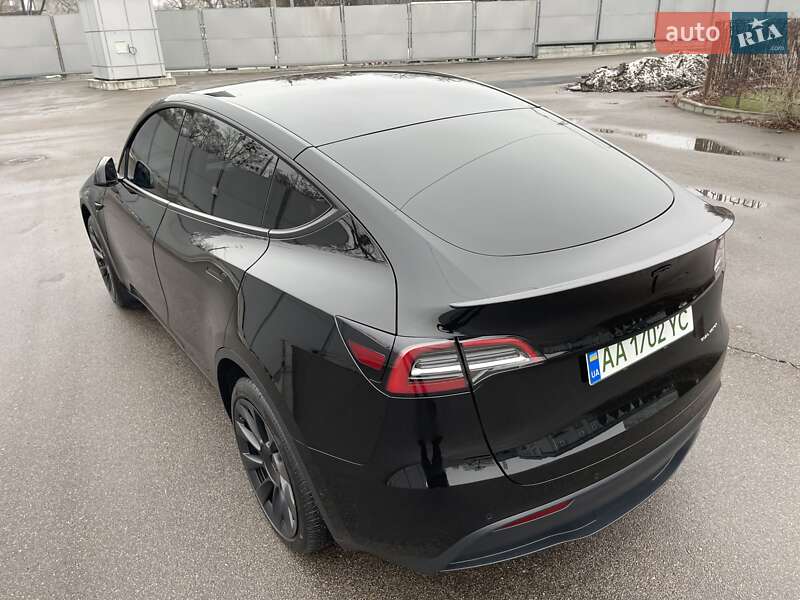 Внедорожник / Кроссовер Tesla Model Y 2022 в Киеве