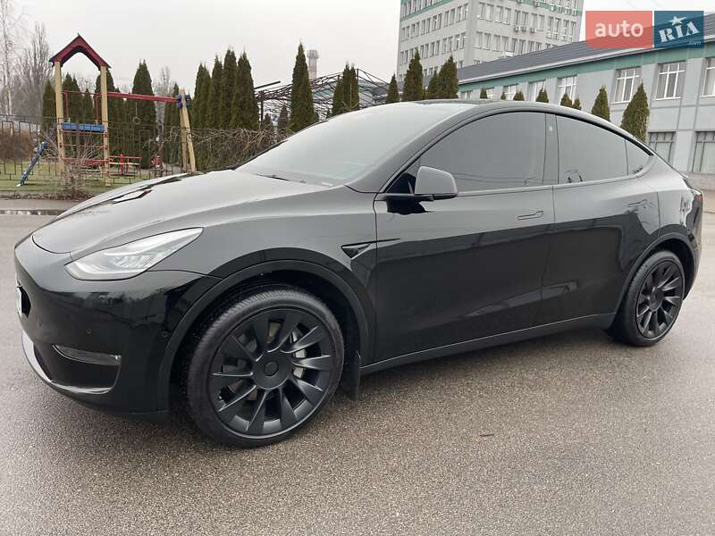 Внедорожник / Кроссовер Tesla Model Y 2022 в Киеве