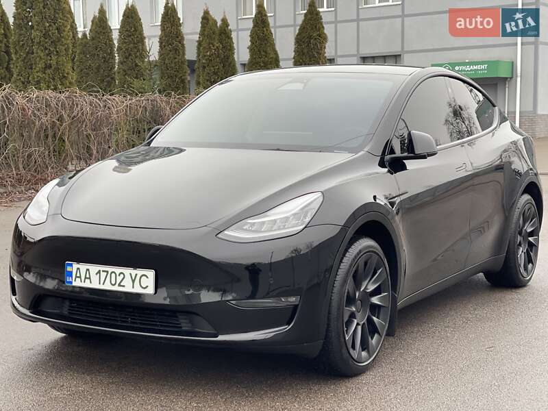 Внедорожник / Кроссовер Tesla Model Y 2022 в Киеве