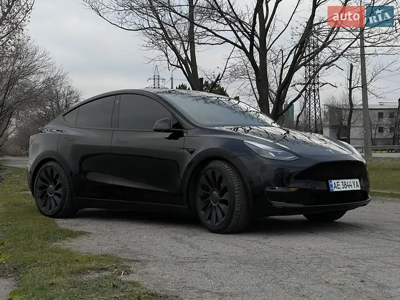 Tesla Model Y