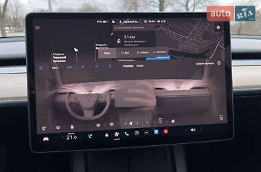 Внедорожник / Кроссовер Tesla Model Y 2022 в 
