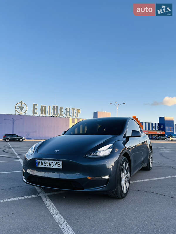 Позашляховик / Кросовер Tesla Model Y 2021 в Хмельницькому