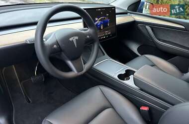 Внедорожник / Кроссовер Tesla Model Y 2023 в 