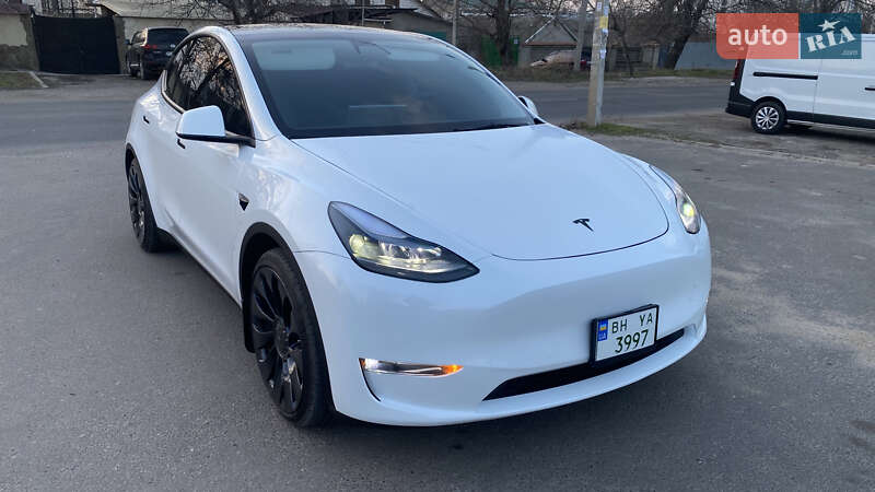 Внедорожник / Кроссовер Tesla Model Y 2022 в Одессе