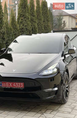 Tesla Model Y 2022 Tesla Model Y 2022