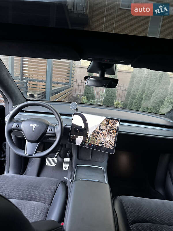 Внедорожник / Кроссовер Tesla Model Y 2023 в Хмельницком