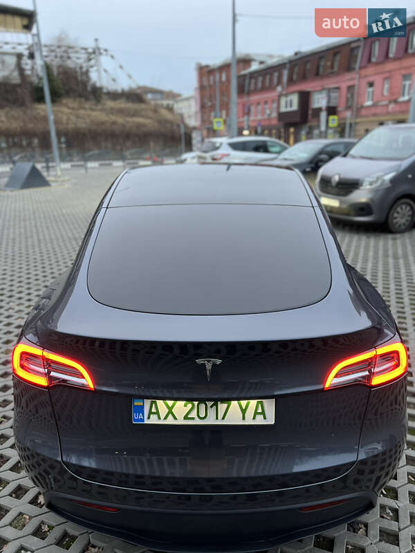 Внедорожник / Кроссовер Tesla Model Y 2021 в Харькове