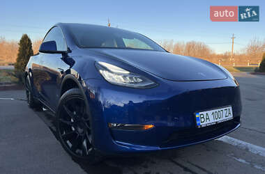 Tesla Model Y 2021