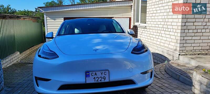 Внедорожник / Кроссовер Tesla Model Y 2022 в Умани