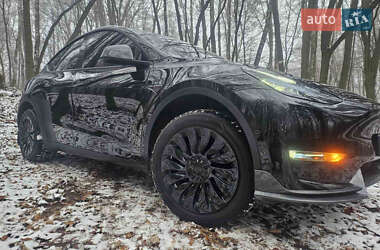 Внедорожник / Кроссовер Tesla Model Y 2020 в 