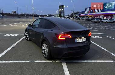 Внедорожник / Кроссовер Tesla Model Y 2021 в Киеве