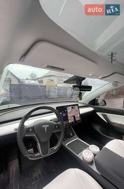 Внедорожник / Кроссовер Tesla Model Y 2020 в 