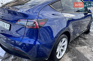 Седан Tesla Model Y 2023 в Виннице