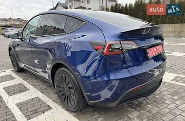 Внедорожник / Кроссовер Tesla Model Y 2023 в Ровно