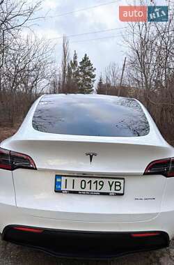 Внедорожник / Кроссовер Tesla Model Y 2022 в 