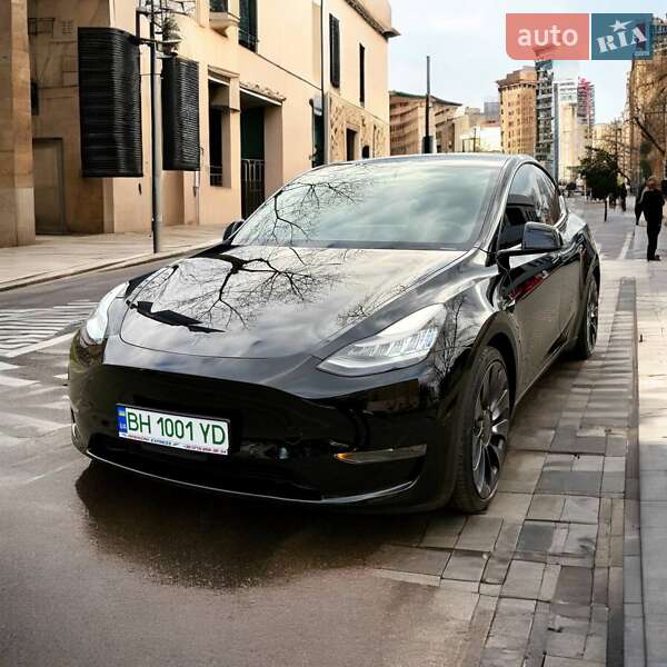 Внедорожник / Кроссовер Tesla Model Y 2020 в Одессе