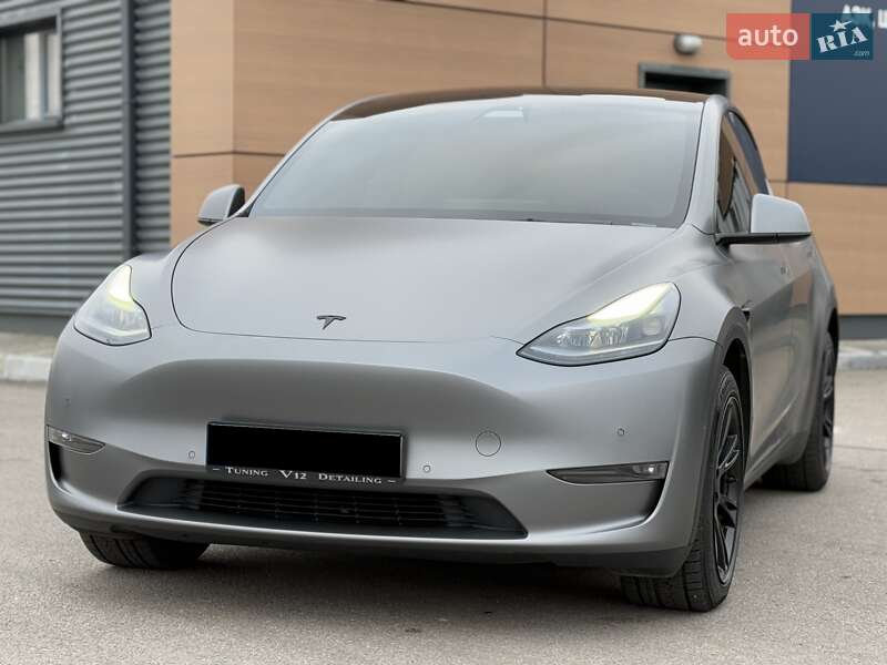 Позашляховик / Кросовер Tesla Model Y 2022 в Дніпрі