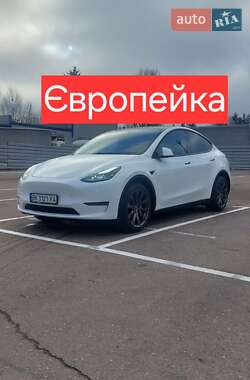 Внедорожник / Кроссовер Tesla Model Y 2023 в Ровно