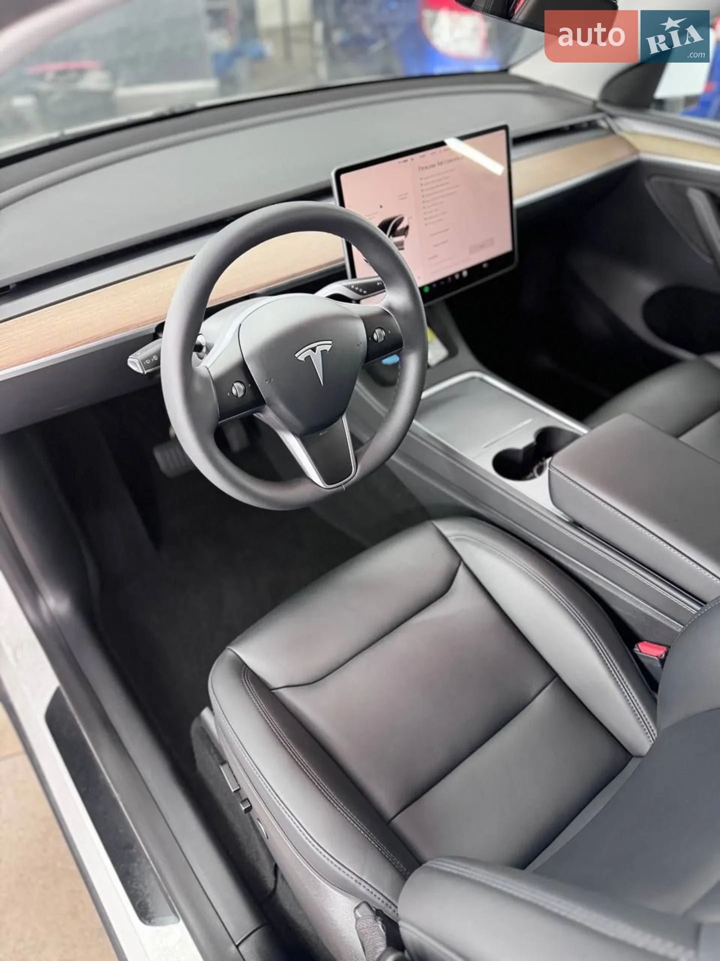 2023 Tesla Model Y - мініатюра 16