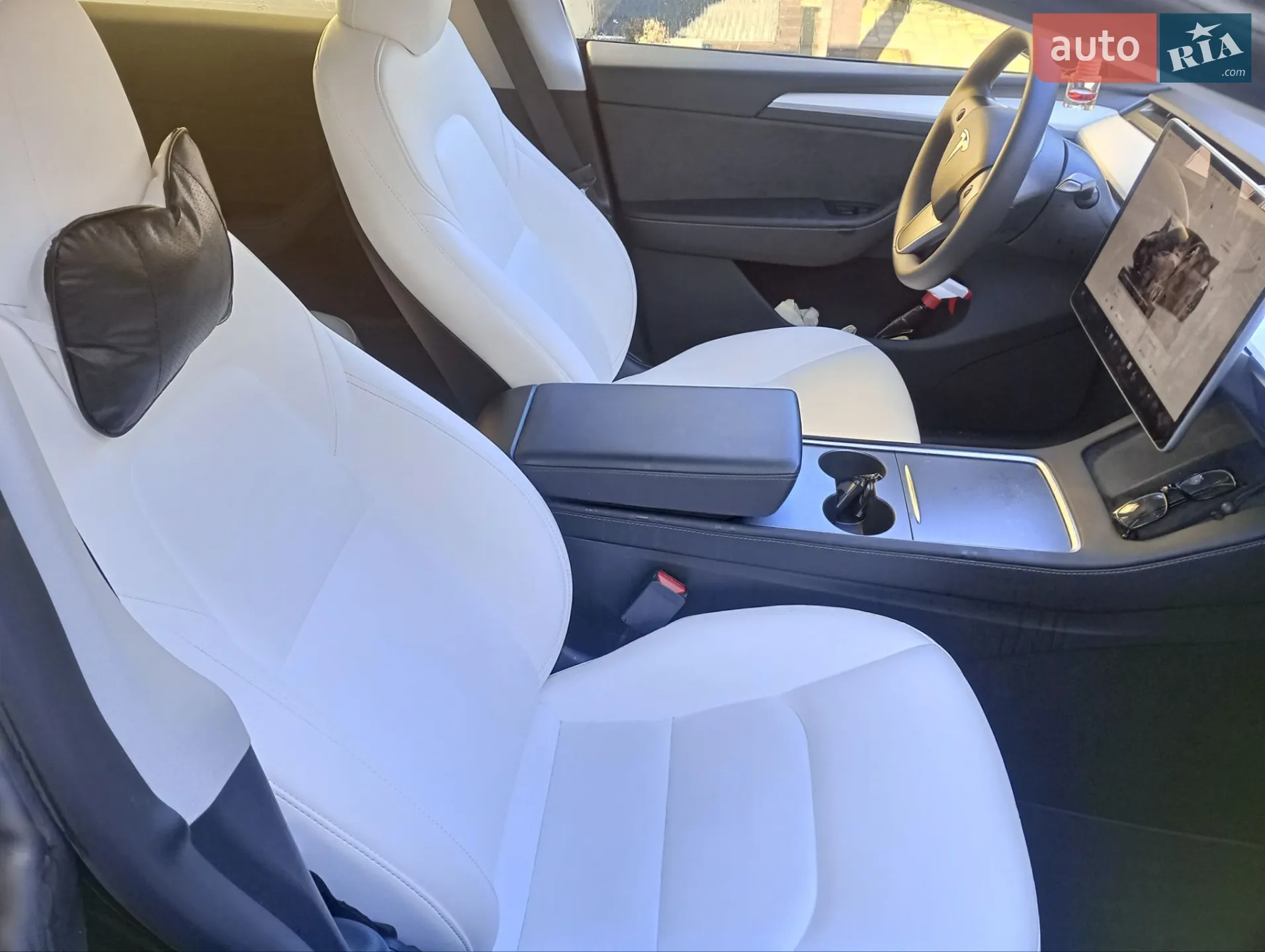 2023 Tesla Model Y - мініатюра 8
