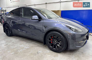 Внедорожник / Кроссовер Tesla Model Y 2023 в Киеве
