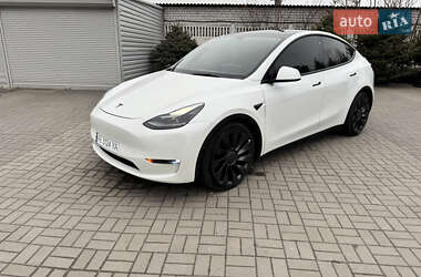 Tesla Model Y 2022