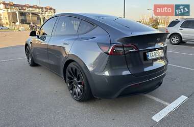 Позашляховик / Кросовер Tesla Model Y 2023 в Києві