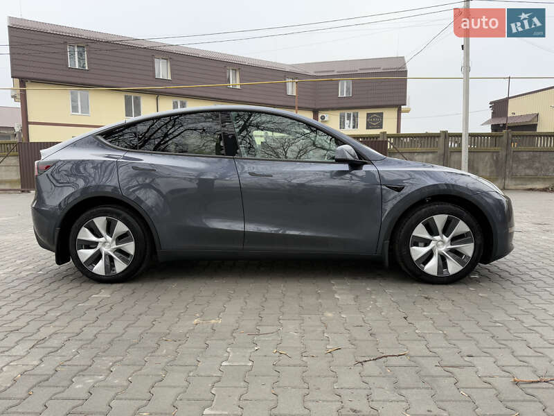 Внедорожник / Кроссовер Tesla Model Y 2023 в Виннице