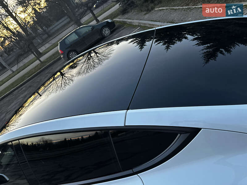 Позашляховик / Кросовер Tesla Model Y 2021 в Львові