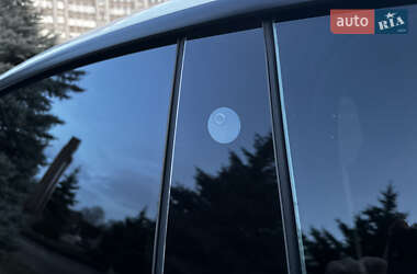 Внедорожник / Кроссовер Tesla Model Y 2021 в 