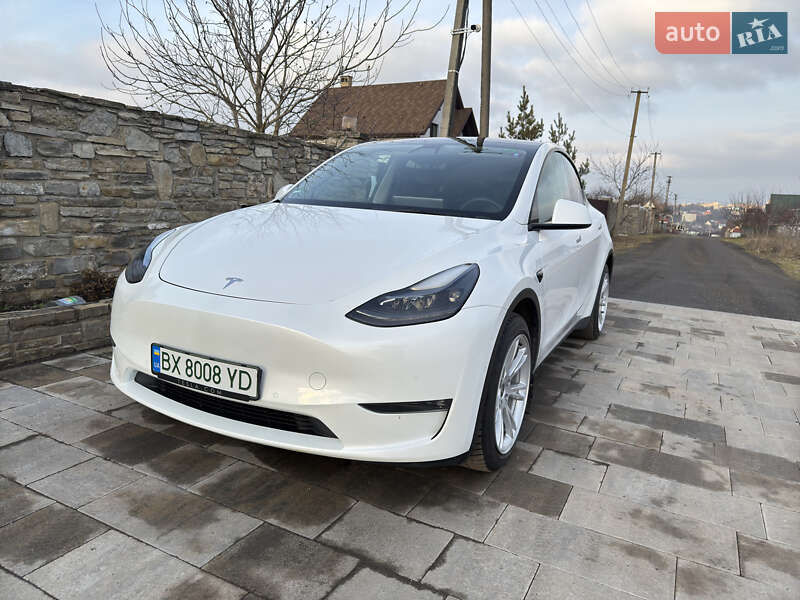 Позашляховик / Кросовер Tesla Model Y 2022 в Кам'янець-Подільському