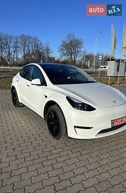 Tesla Model Y 2023 Tesla Model Y 2023