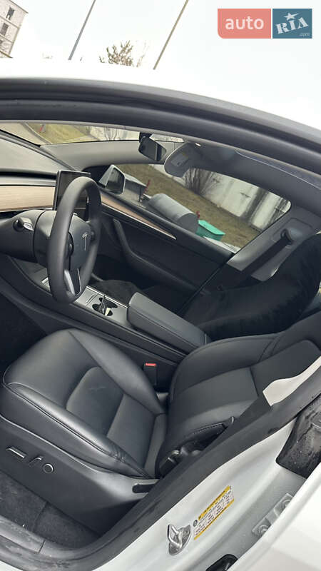 Внедорожник / Кроссовер Tesla Model Y 2023 в Хмельницком
