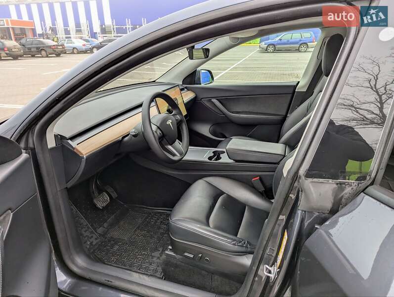 Внедорожник / Кроссовер Tesla Model Y 2022 в Умани