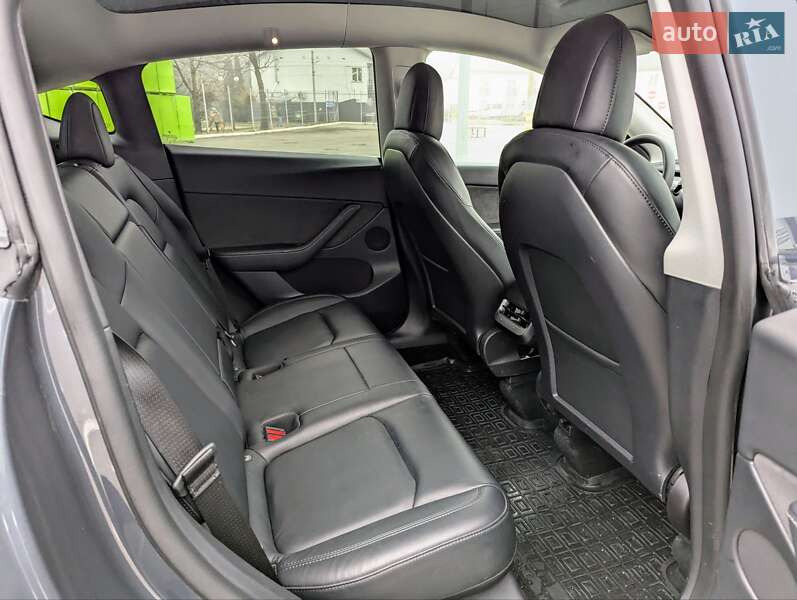 Внедорожник / Кроссовер Tesla Model Y 2022 в Умани