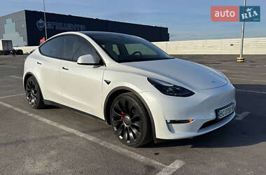 Позашляховик / Кросовер Tesla Model Y 2022 в Львові