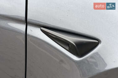 Внедорожник / Кроссовер Tesla Model Y 2023 в 