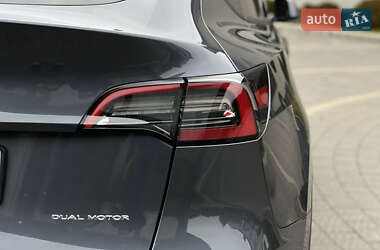 Внедорожник / Кроссовер Tesla Model Y 2023 в 
