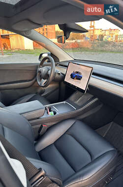 Tesla Model Y 2022 Tesla Model Y 2022