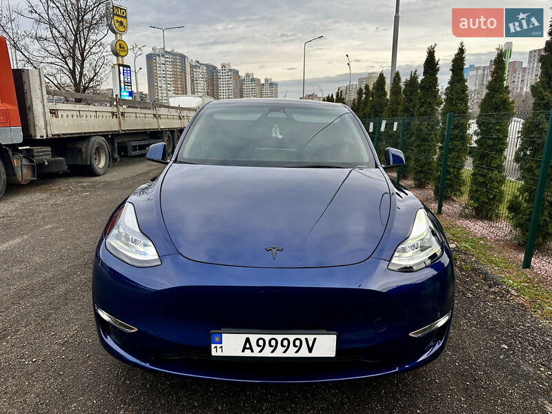 Внедорожник / Кроссовер Tesla Model Y 2023 в Киеве