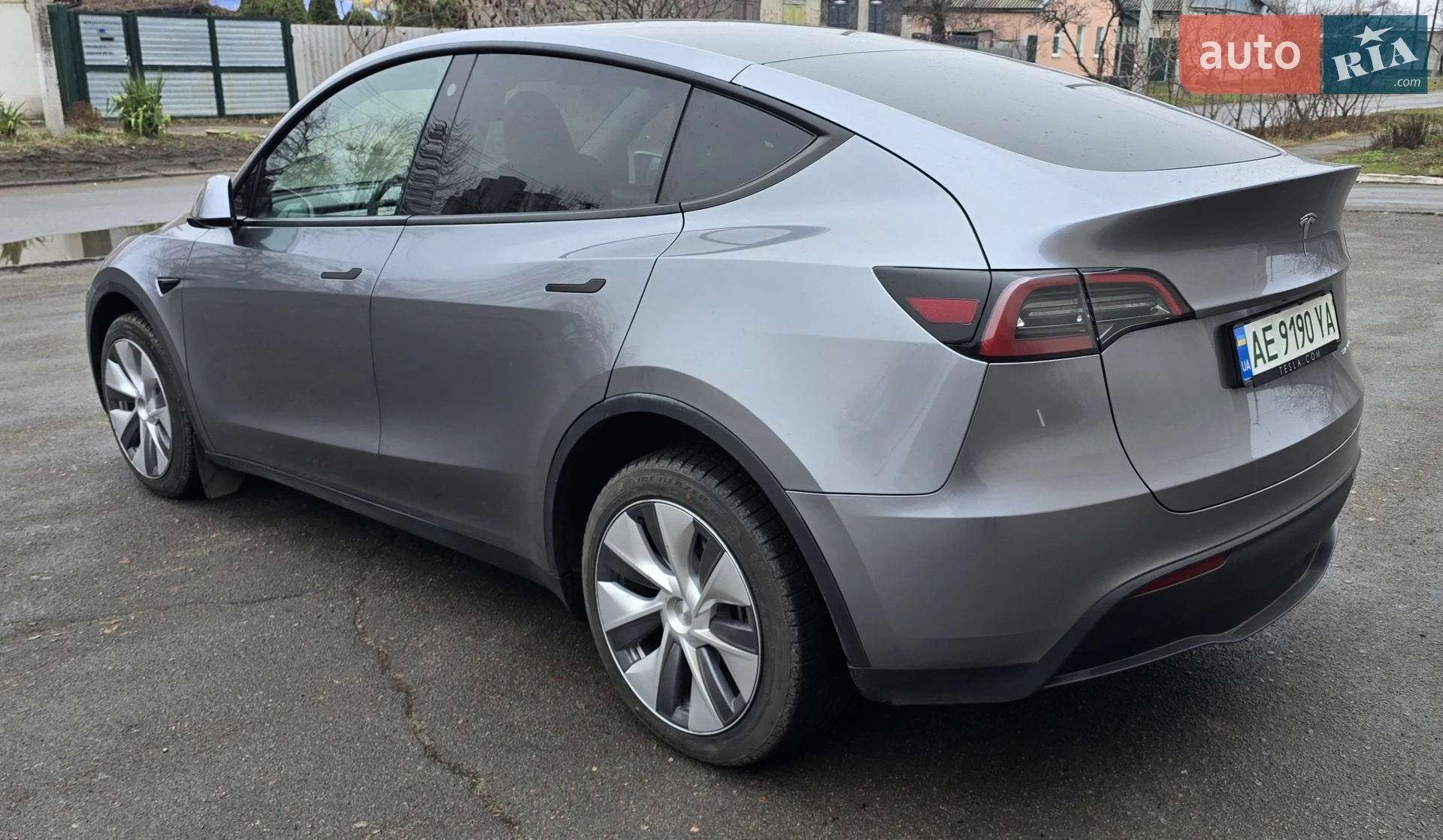 2024 Tesla Model Y - мініатюра 5